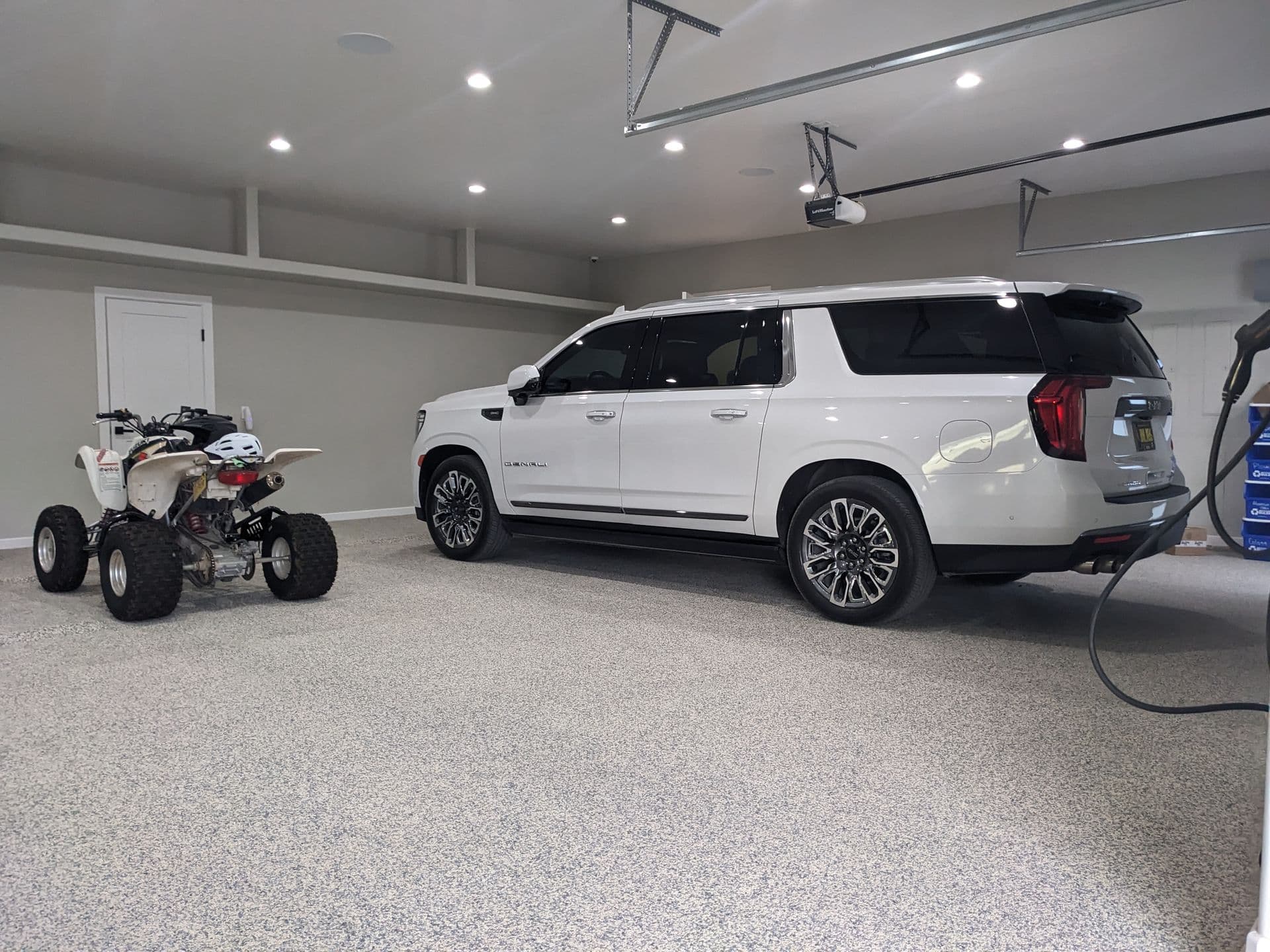 Stressless Remodeling Garage Flooring AZ