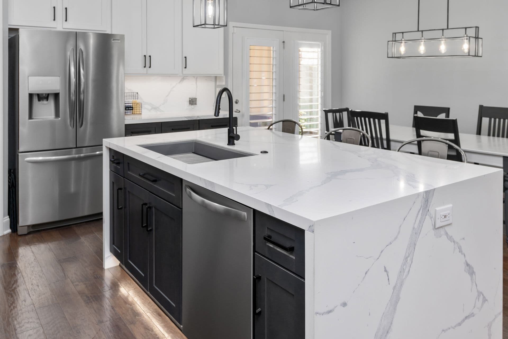 Stressless Remodeling Kitchen Island in Arizona